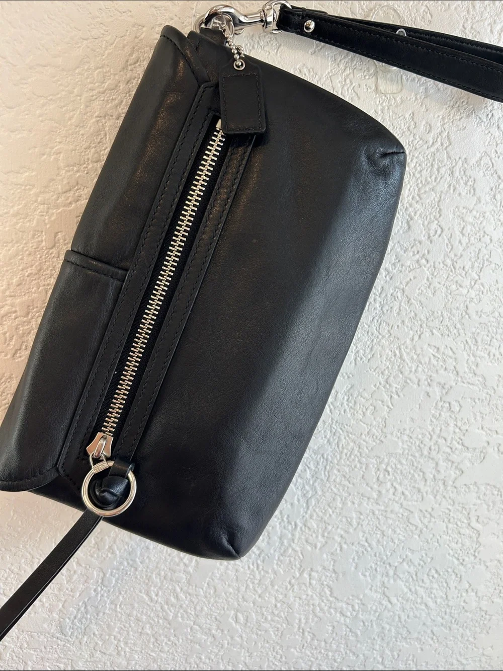 Coach Black Leather wristlet/ clutch purse w/ Coach embossed Silver Turn-Lock
